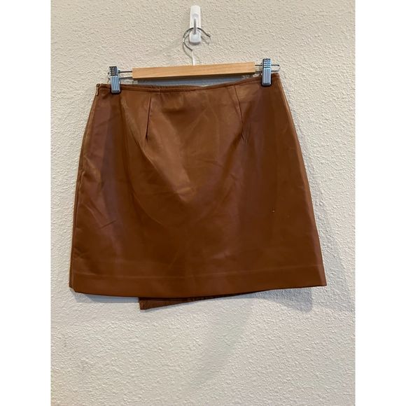 Vici Brown Faux Leather Mini Skirt Brown Size Medium a985 - Picture 5 of 8